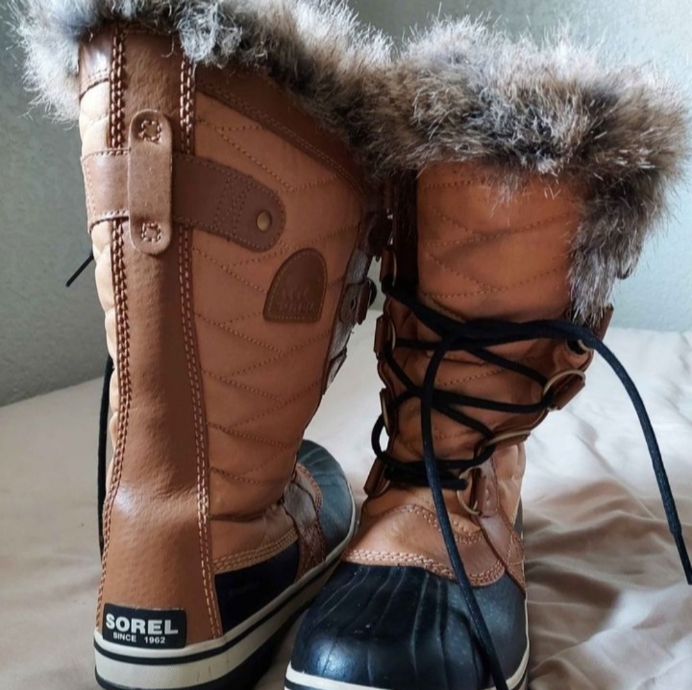 Sorel Tofino II boots